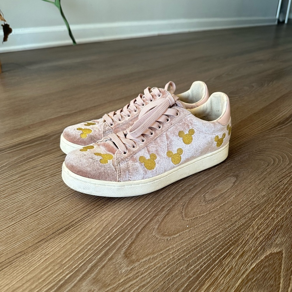 Master of Arts Disney Mickey Mouse sneakers, suede, size 38. Italian quality